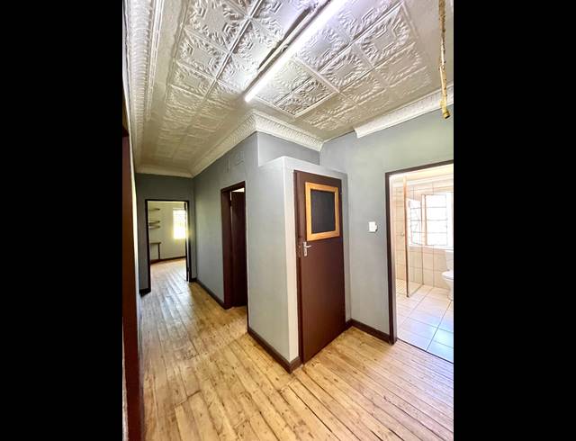 3 BEDROOM FREEHOLD FOR SALE IN UNITAS PARK